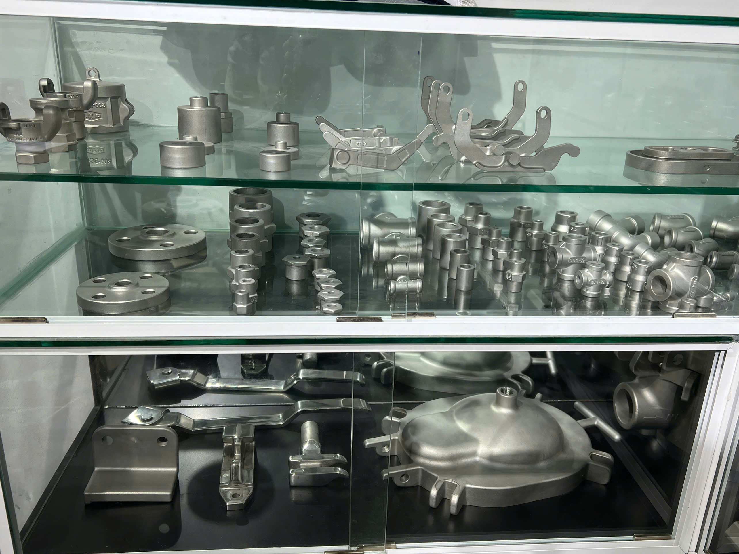 Samples shelf 7.jpg